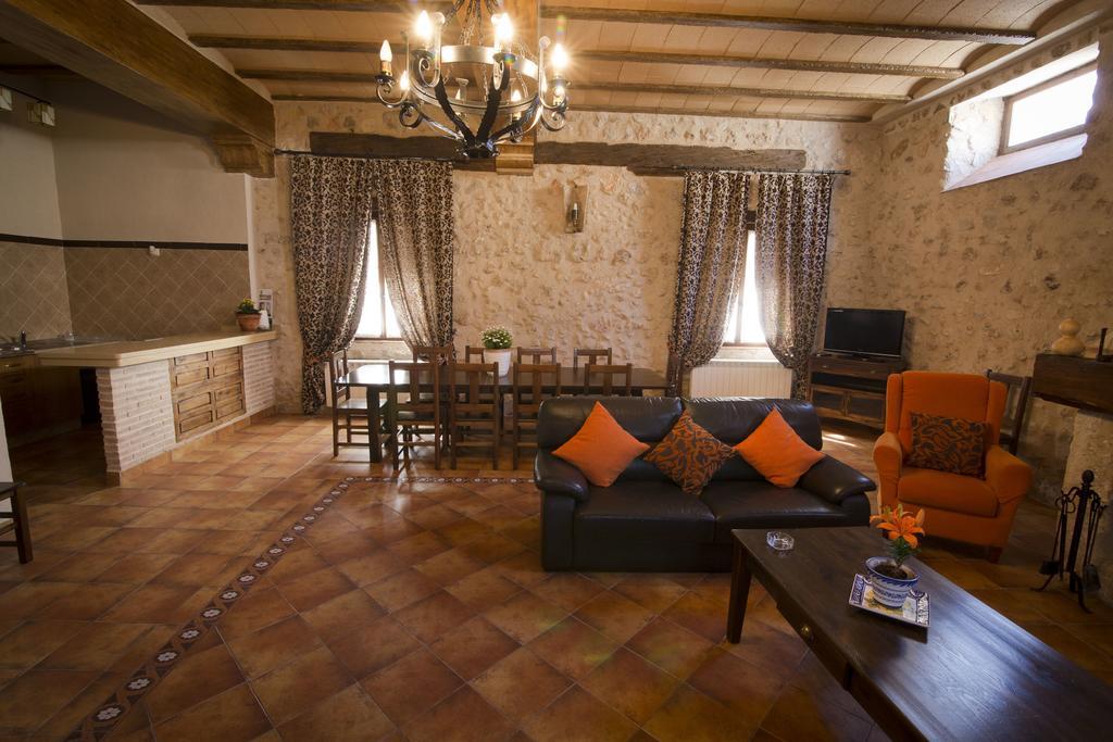 بيلمونت Casa Rural Casona La Beltraneja المظهر الخارجي الصورة